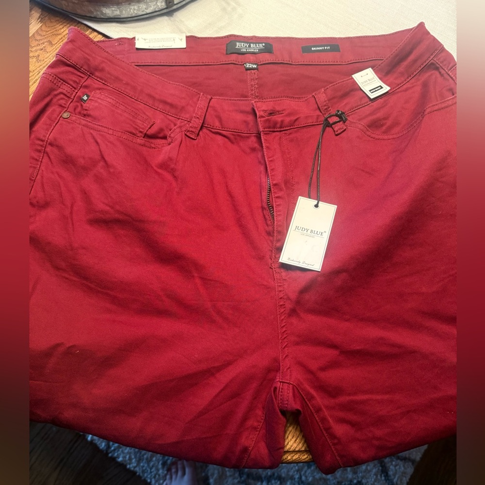 Judy Blue wine colored Skinny Jeans